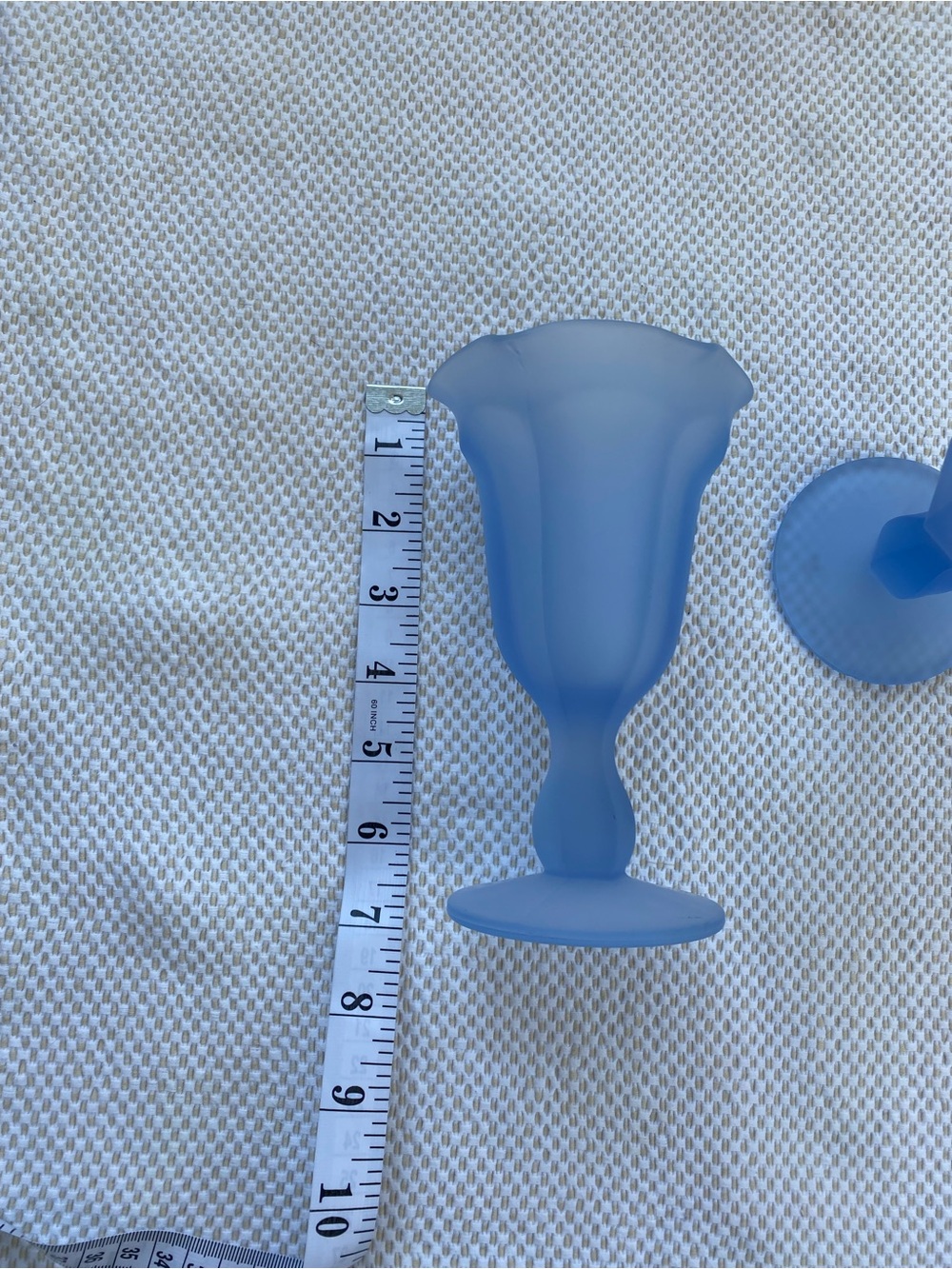 Pair of Indiana Glass Blue Frosted Glass Goblets - Picture 3 of 4